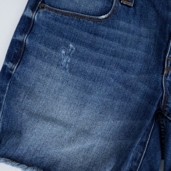 J. Crew Raw Hem Distressed Cutoff Jean Shorts 27 - Picture 2 of 7